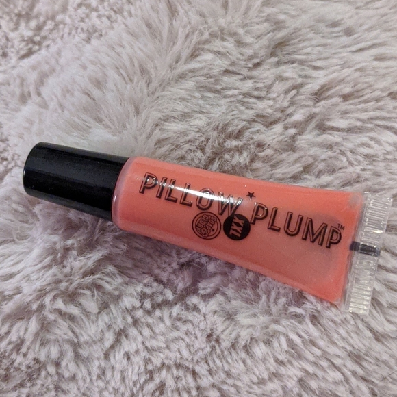 Soap and Glory Pillow Plump Lipgloss in Pinkwell - Picture 3 of 3